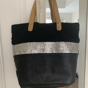 Steve Madden tote size bag